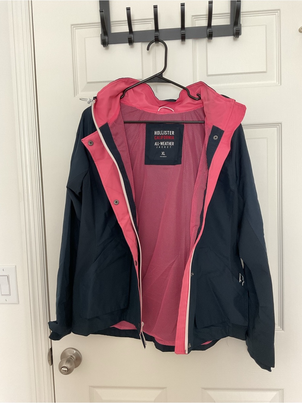 Hollister Dark Navy Hooded Shell Jacket with Pink Trim - Picture 2 of 5